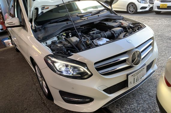 ベンツ　エンジンチェック