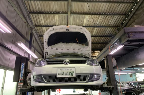 ポロ　車検＆オイル漏れ修理